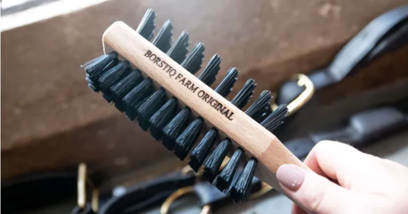 Smart Grooming - Borstiq Barefoot Hoofpick Hoof Brush-1